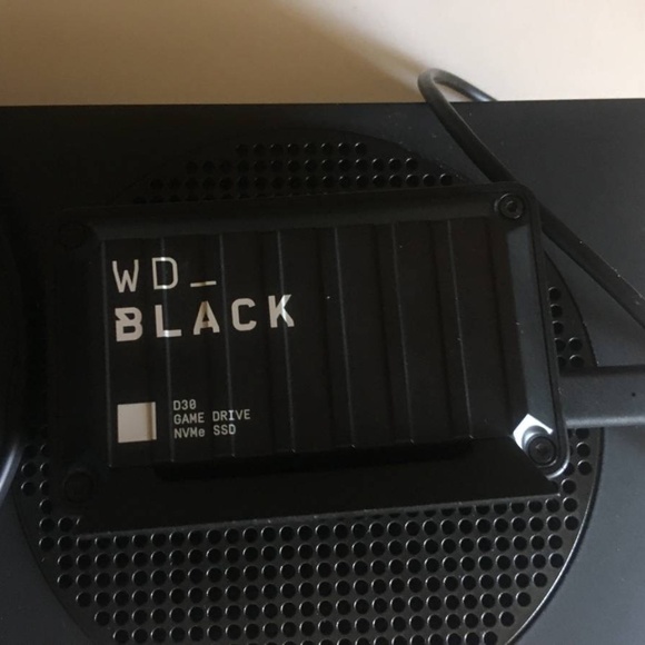 Microsoft Xbox series s - Picture 4 of 7